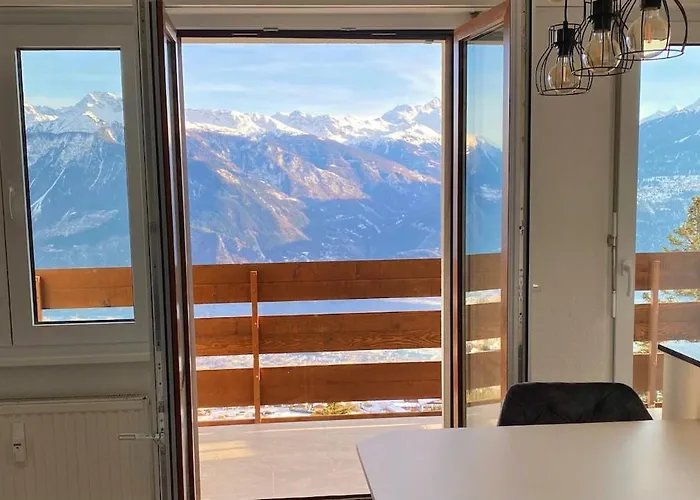 Ferienstudio Mit Herrlicher Berg- Und Talsicht كرانز مونتانا